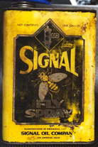 1 Gallon Oil Can - Signal Fly Spray